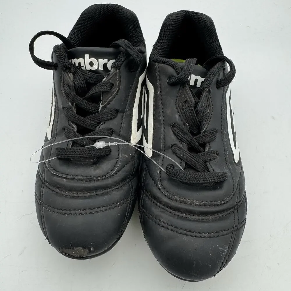 Umbro Youth Soccer Cleats Black White FG Size 11 Molded Studs UMT4005